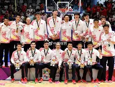 详细阅读:乐鱼体育官网-赛地聚焦——德甲赛前热度飙升,山东男篮强势反弹,震撼外界,资深球员宣示担当的简单介绍 乐鱼体育官网-赛地聚焦——德甲赛前热度飙升,山东男篮强势反弹,震撼外界,资深球员宣示担当的简单介绍