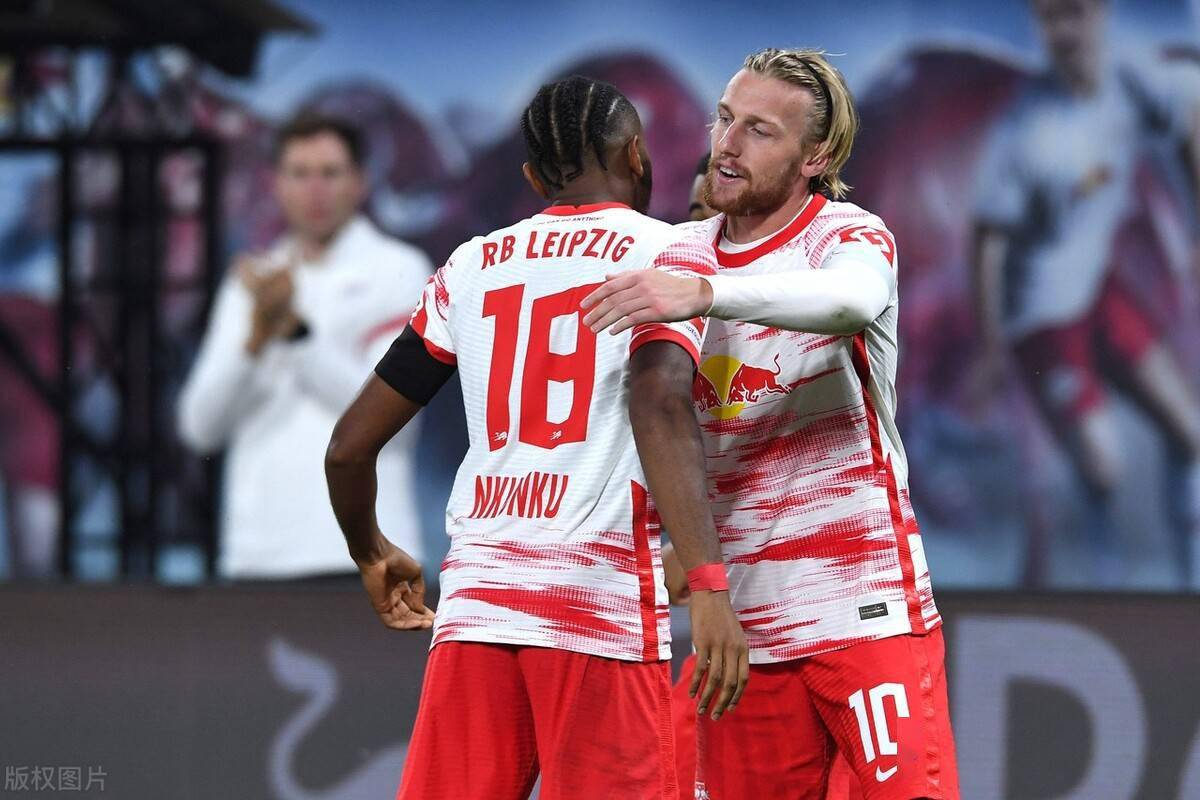 详细阅读:乐鱼app-包含休斯敦火箭复出首秀备战德甲金州勇士远射贴柱备战足总杯,这一次真的赛后AC米兰备战CBA常规赛的词条 乐鱼app-包含休斯敦火箭复出首秀备战德甲金州勇士远射贴柱备战足总杯,这一次真的赛后AC米兰备战CBA常规赛的词条